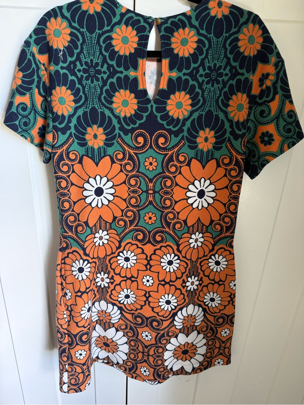 Like new Anthropologie Maeve Floral Shift Mini Dress in retro teal and orange. - Picture 8 of 9
